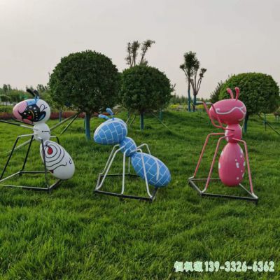 蚂蚁公园不锈钢镜面雕塑