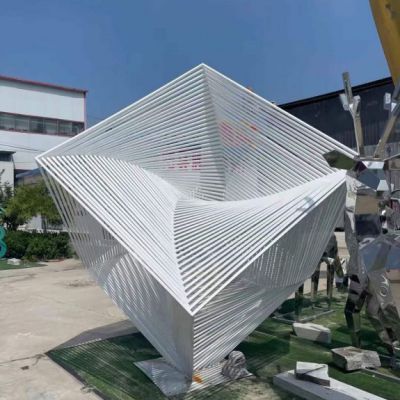 魔方广场不锈钢艺术雕塑
